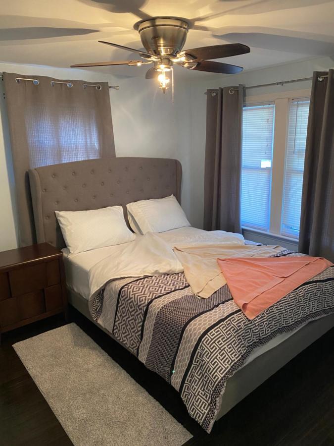 Windsor Airport Room Accommodation Ngoại thất bức ảnh